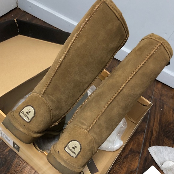 Bear paw high boots - Picture 2 of 5